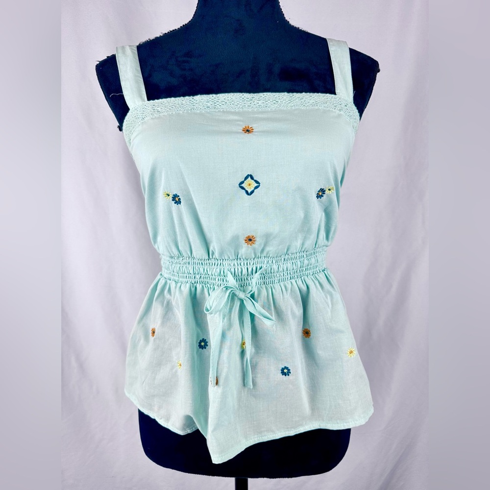 NWT Celebrity Pink Embroidered Cami